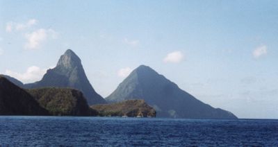 Les deux Pitons